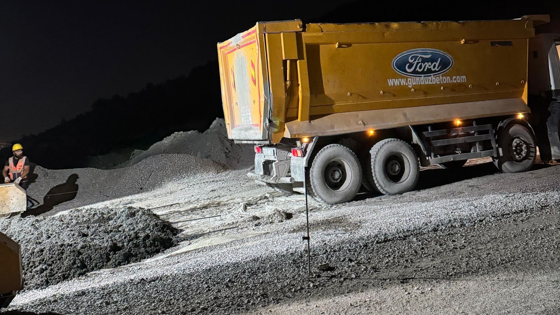 Pavement Quality Concrete (PQC) İzmir uygulaması - Gündüz Beton
